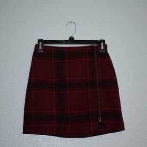 hollister mini skirt